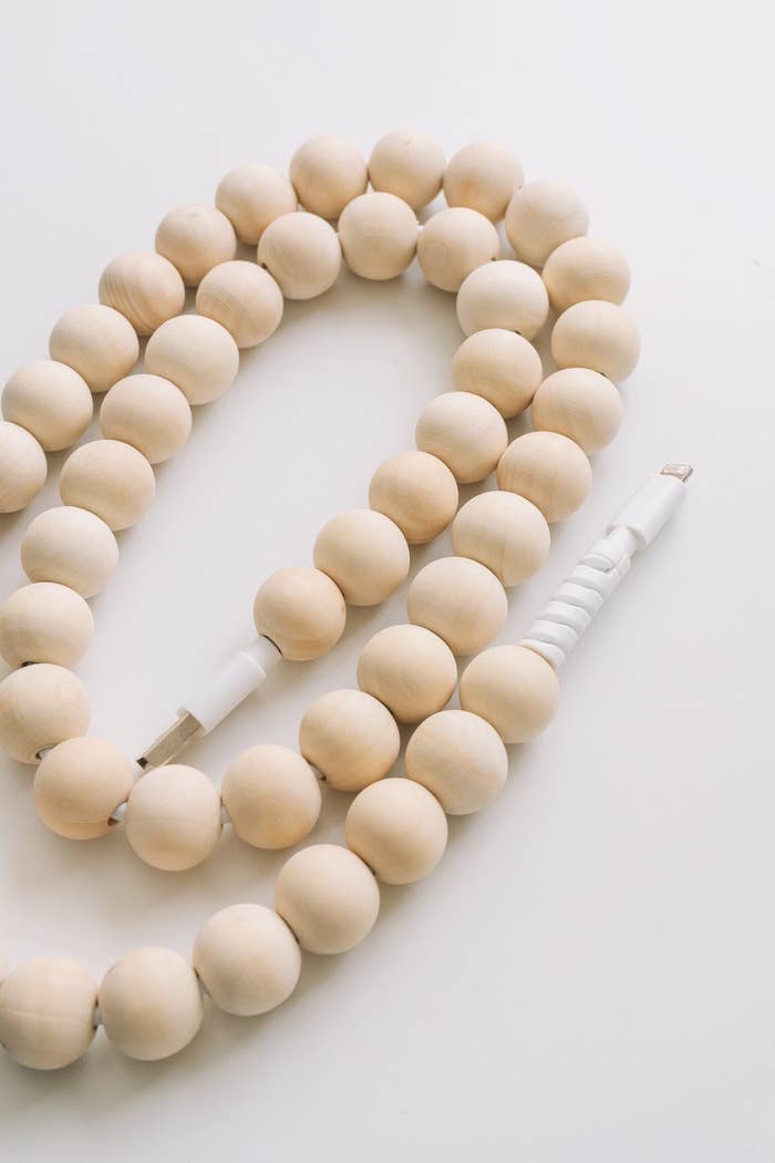 3COINSのおすすめ雑貨「コードジュエリー/ぬくもりのある暮らし」