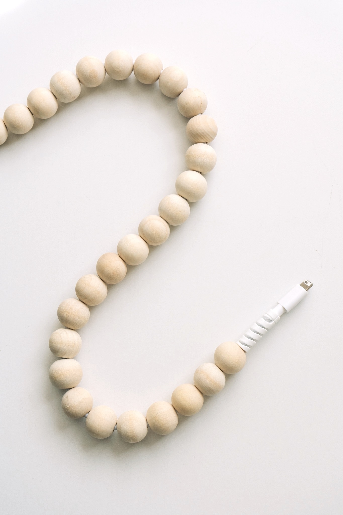 3COINSのおすすめ雑貨「コードジュエリー/ぬくもりのある暮らし」