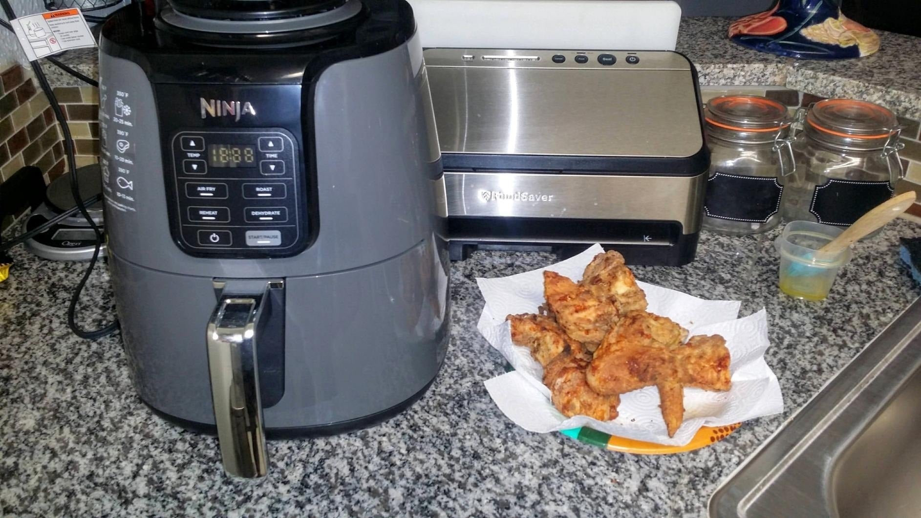 Ninja 4-Quart Programmable Air Fryer AF101 AF100 Manual & 3 Air