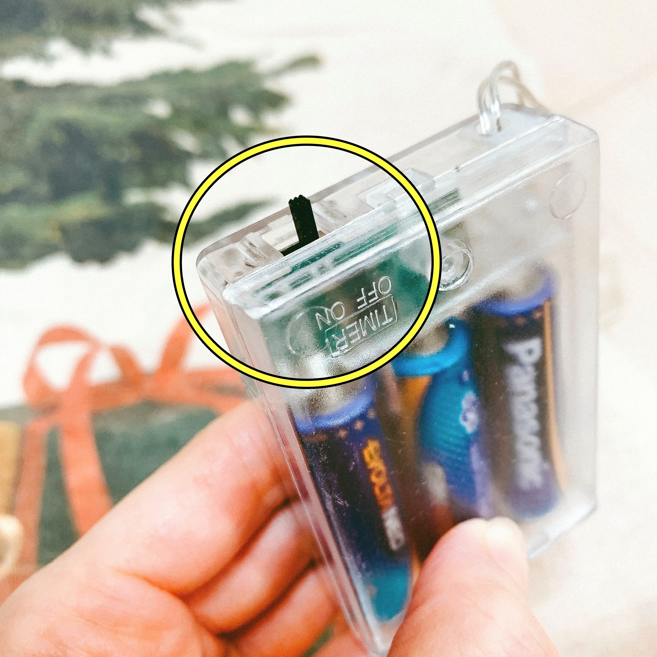 salut!(サリュ)のおすすめのクリスマスアイテム「【Marché de Noël】LEDツリータペストリー」