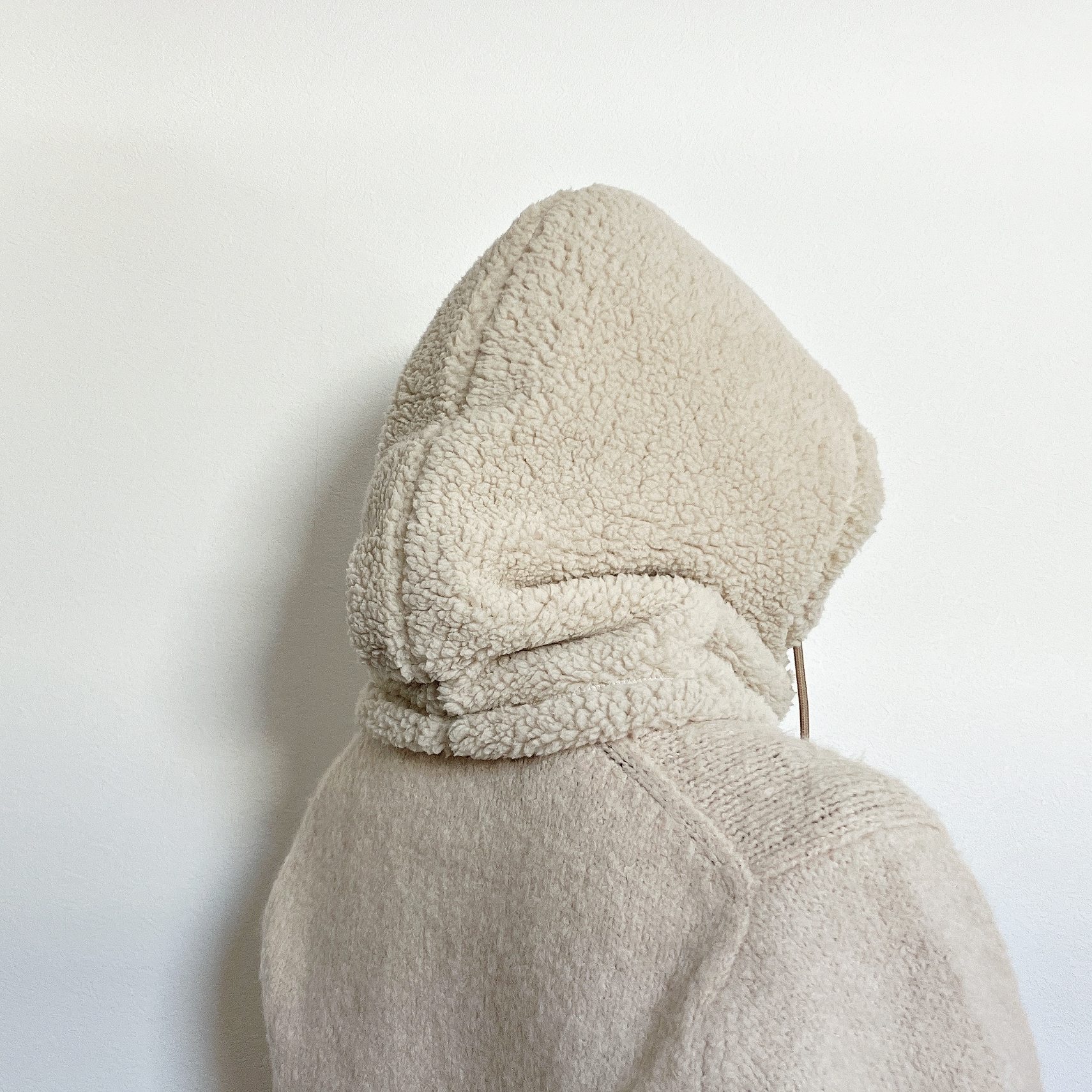 niko and…(ニコアンド)のおすすめネックウォーマー「オリジナルボアフード付きスヌード」