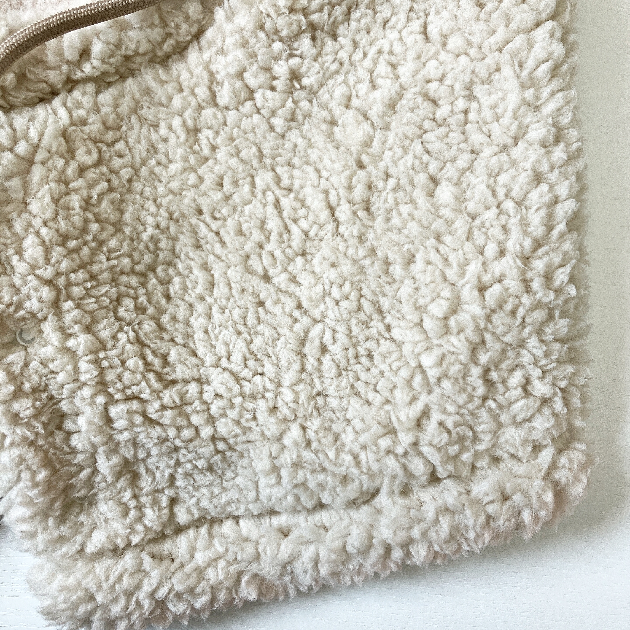 niko and…(ニコアンド)のおすすめネックウォーマー「オリジナルボアフード付きスヌード」