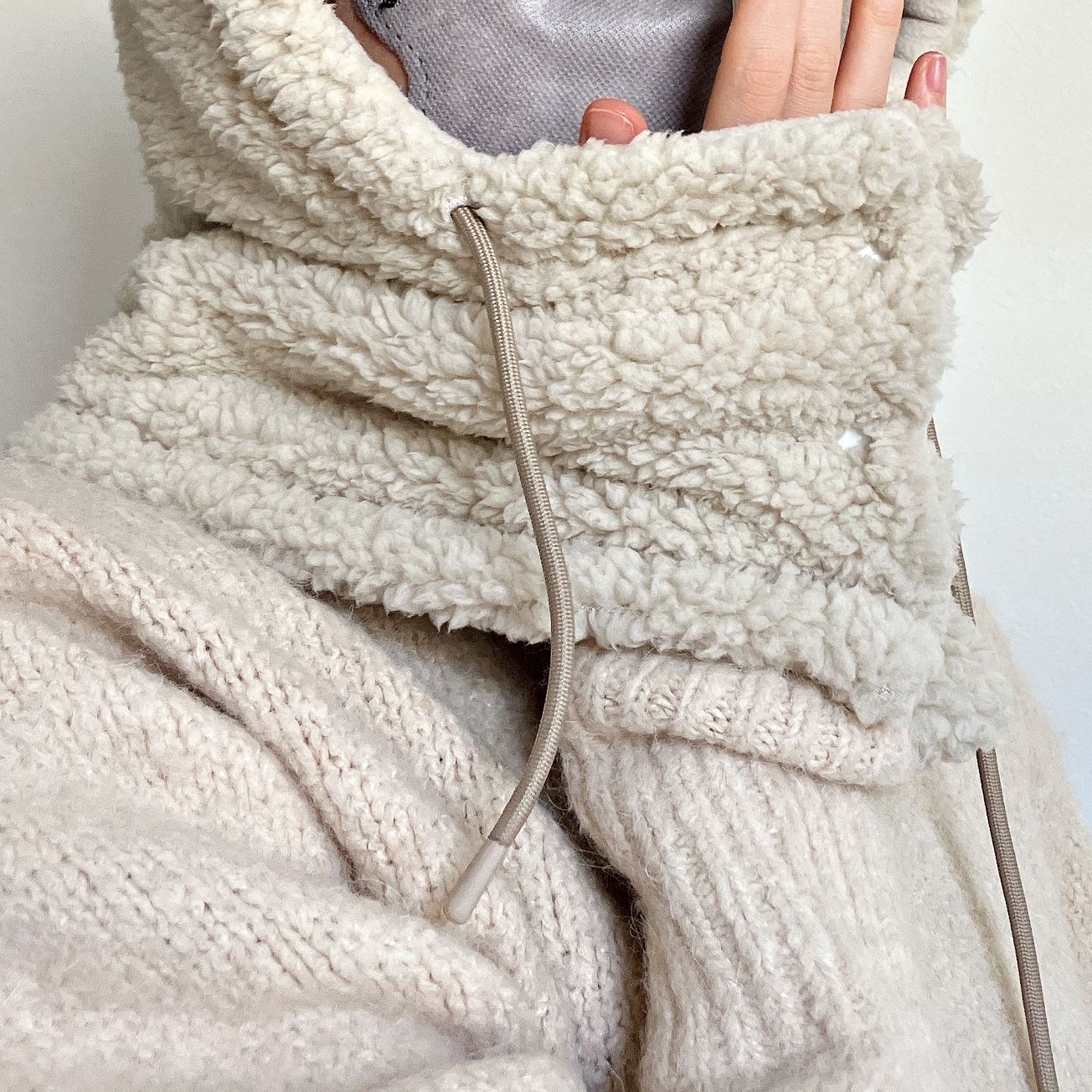 niko and…(ニコアンド)のおすすめネックウォーマー「オリジナルボアフード付きスヌード」