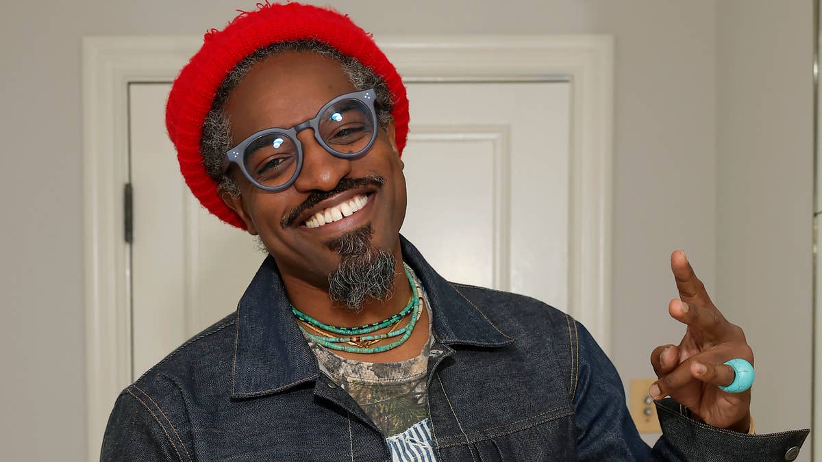 With the opening track of his recent 'New Blue Sun' album, 3 Stacks broke a chart record previously held by Tool.
