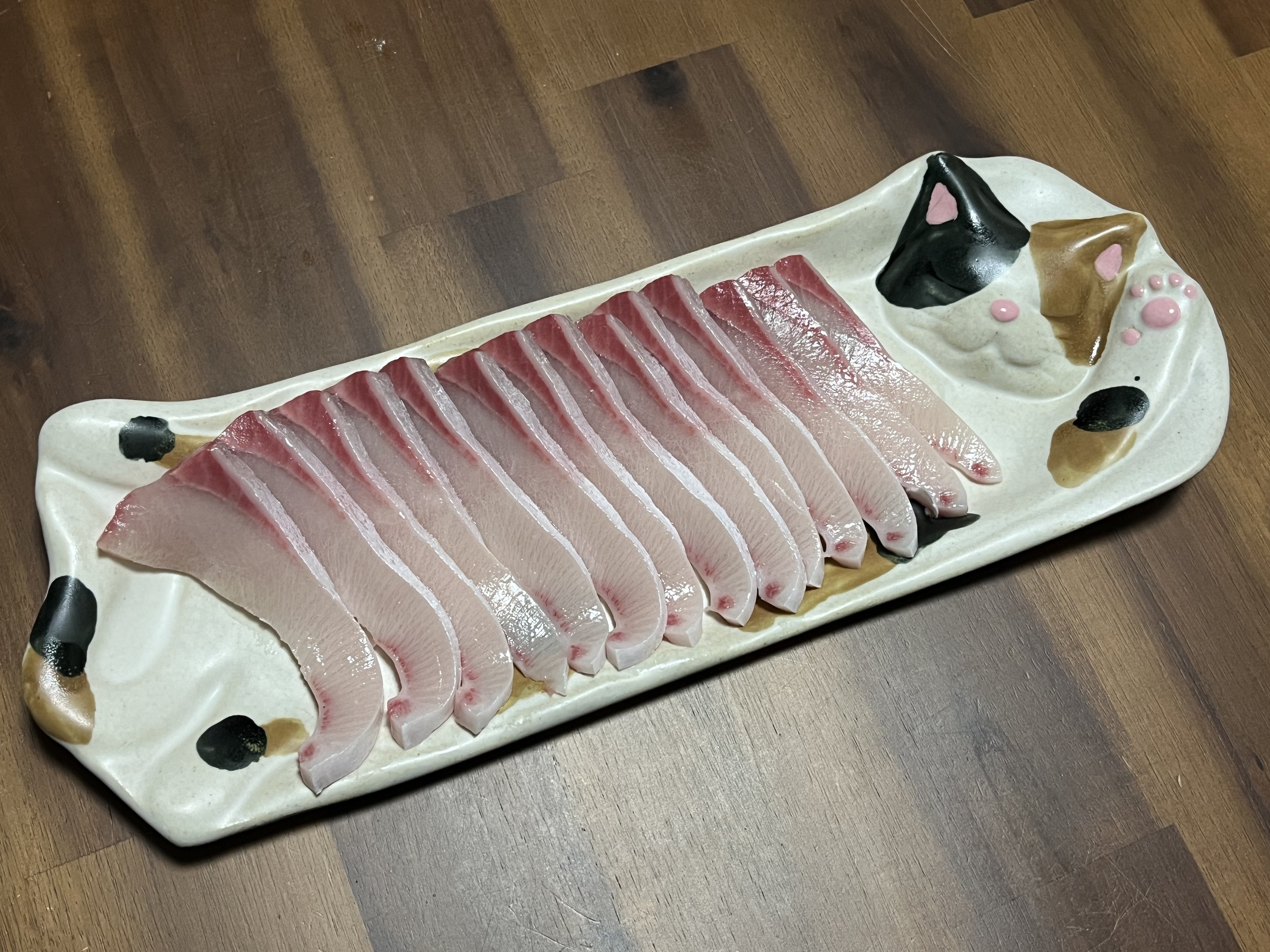 ブロンズ猫／皿を持つブロンズ猫のオブジェ【H60cm】 | すべての
