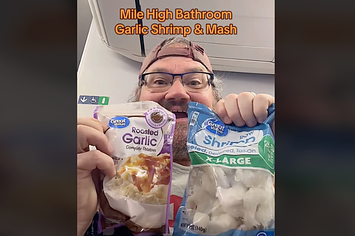 man who made food in airplane bathroom