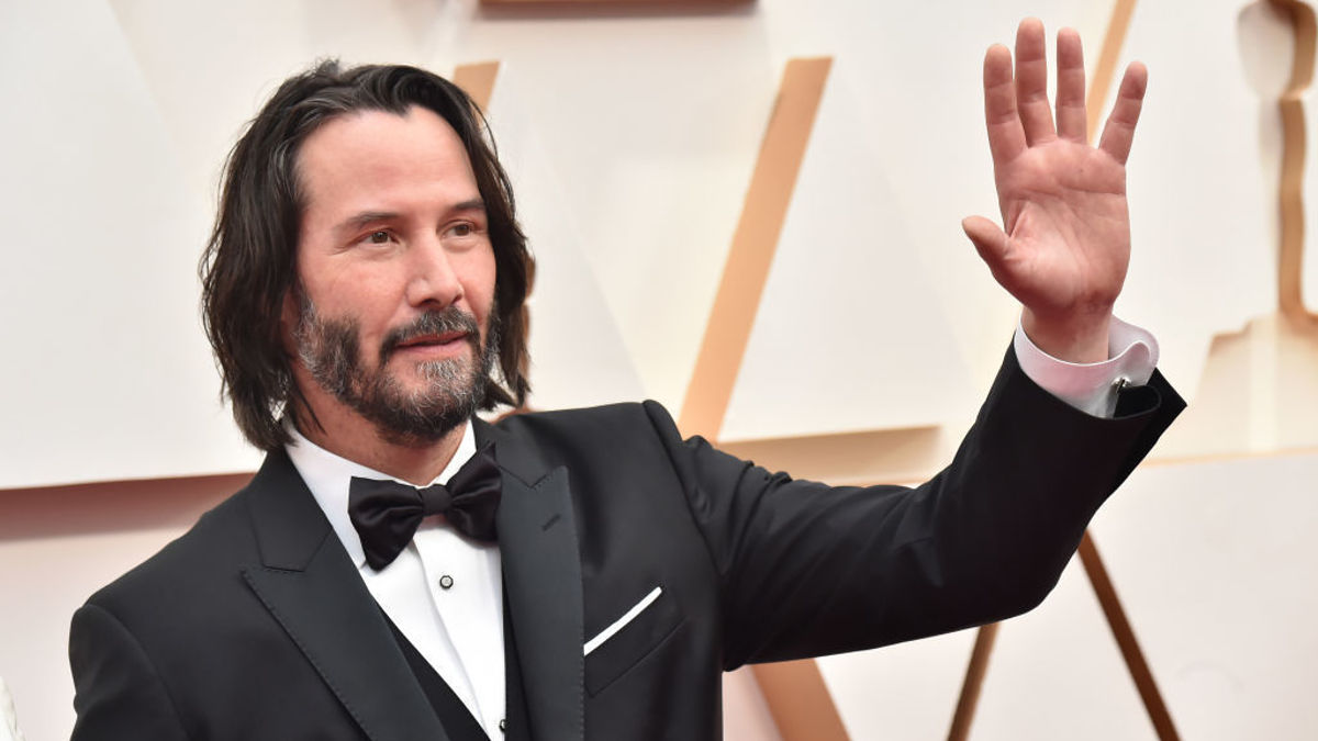 Keanu Reeves Finally Revealed What He Was Thinking In The Famous