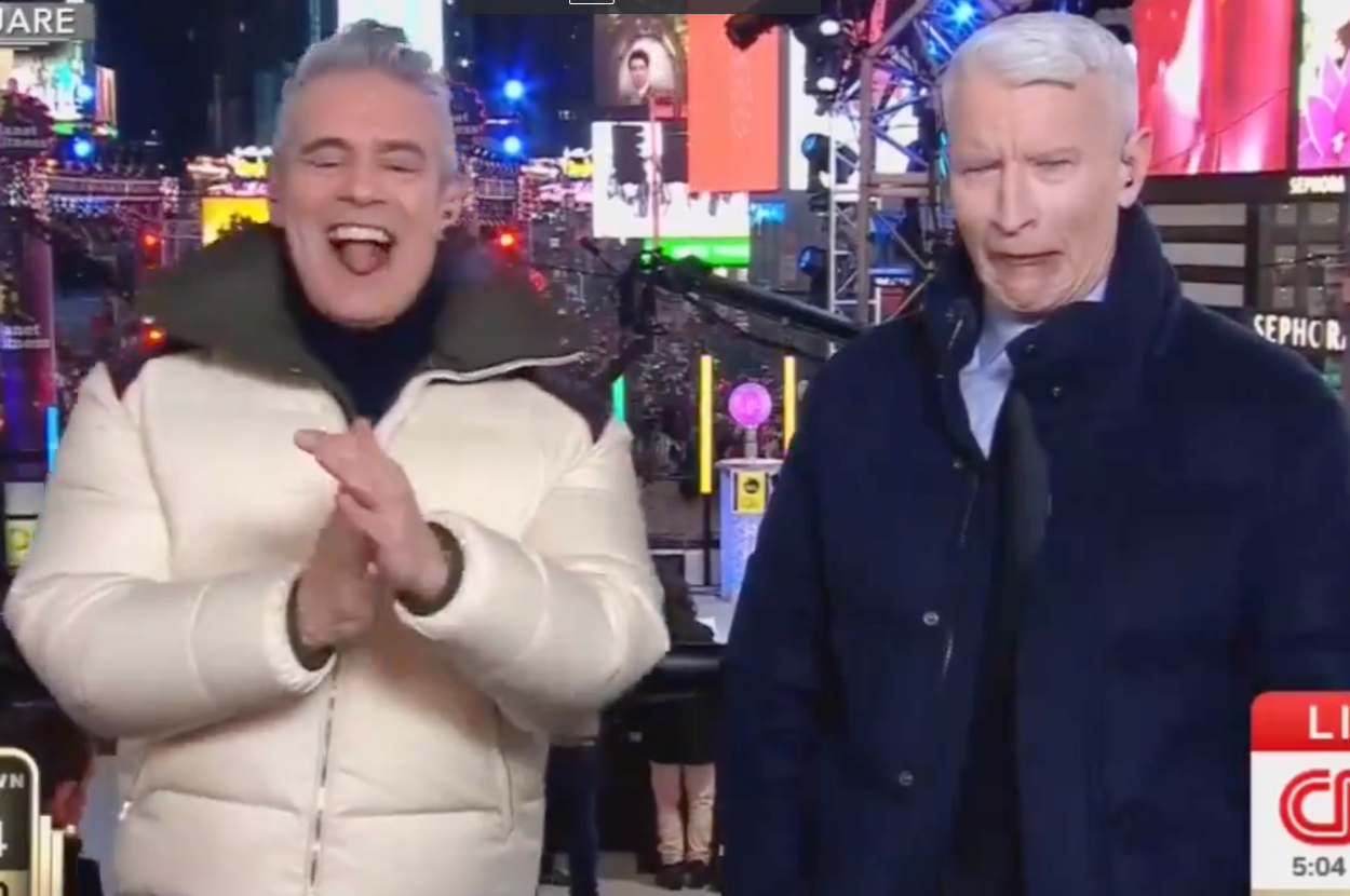 CNN Showed Two Men Kissing On New Years, And People Are Angry