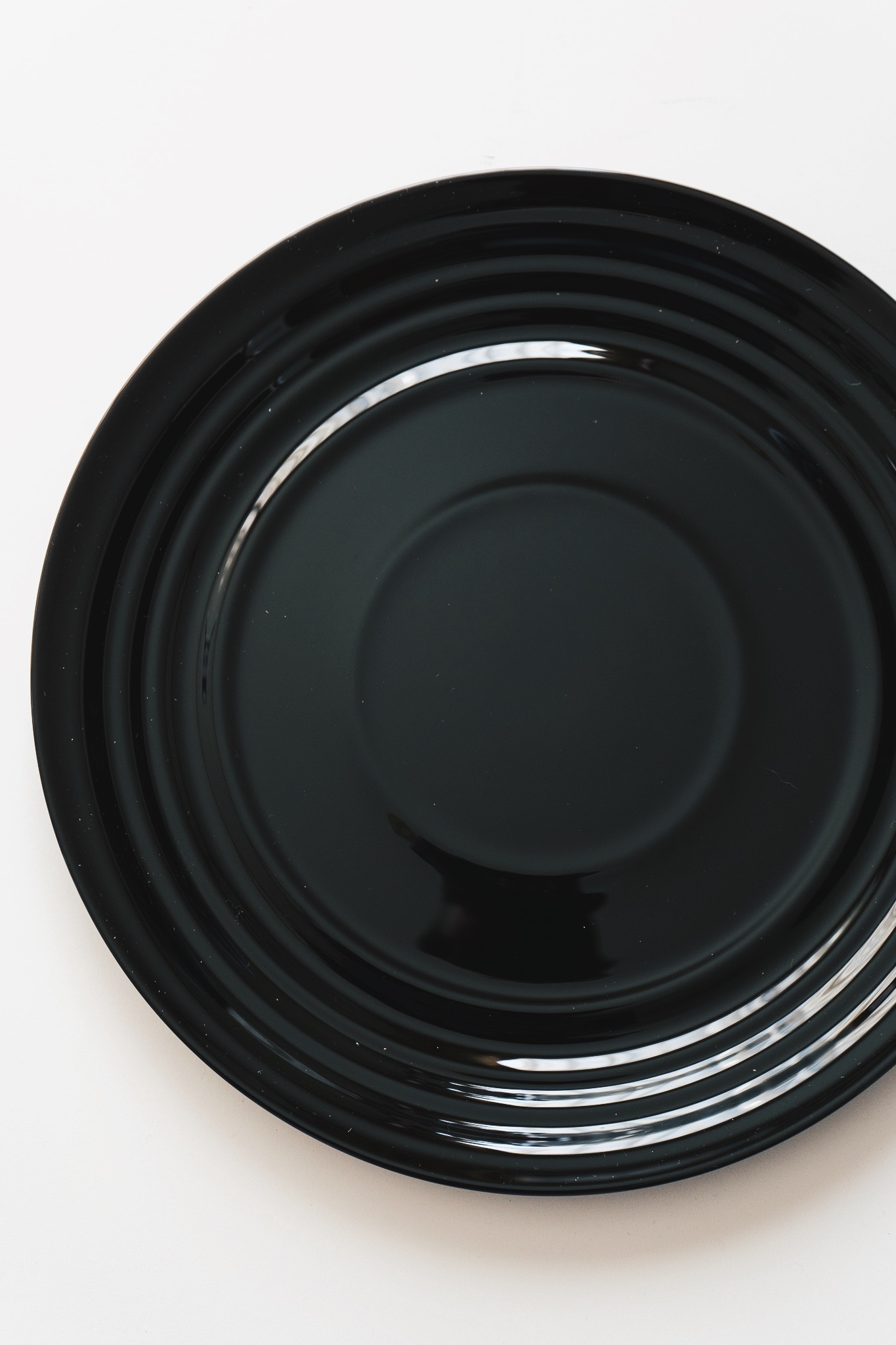 イケアのおすすめキッチン雑貨「NÄTBARB ネートバルブ プレート」