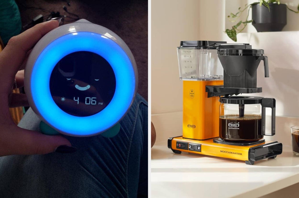 to the left: a sleep training alarm clock, to the right: a yellow moccamaster coffee machine