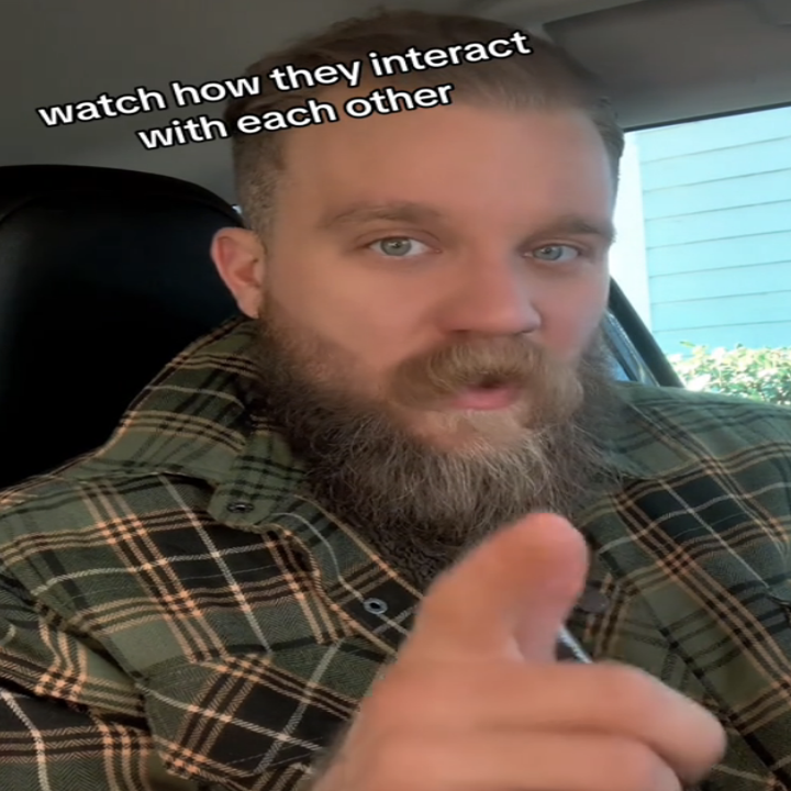 Closeup of Leo Macallan