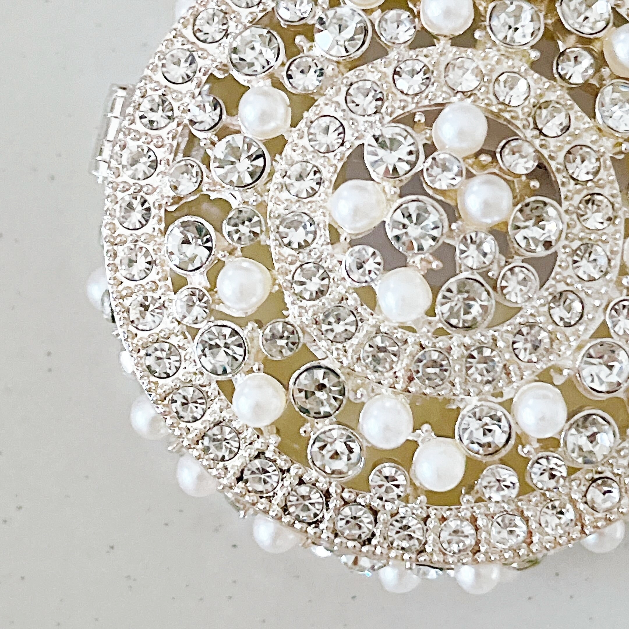 Francfranc（フランフラン）のオススメの雑貨「サリー グリッター ケース ホワイト」