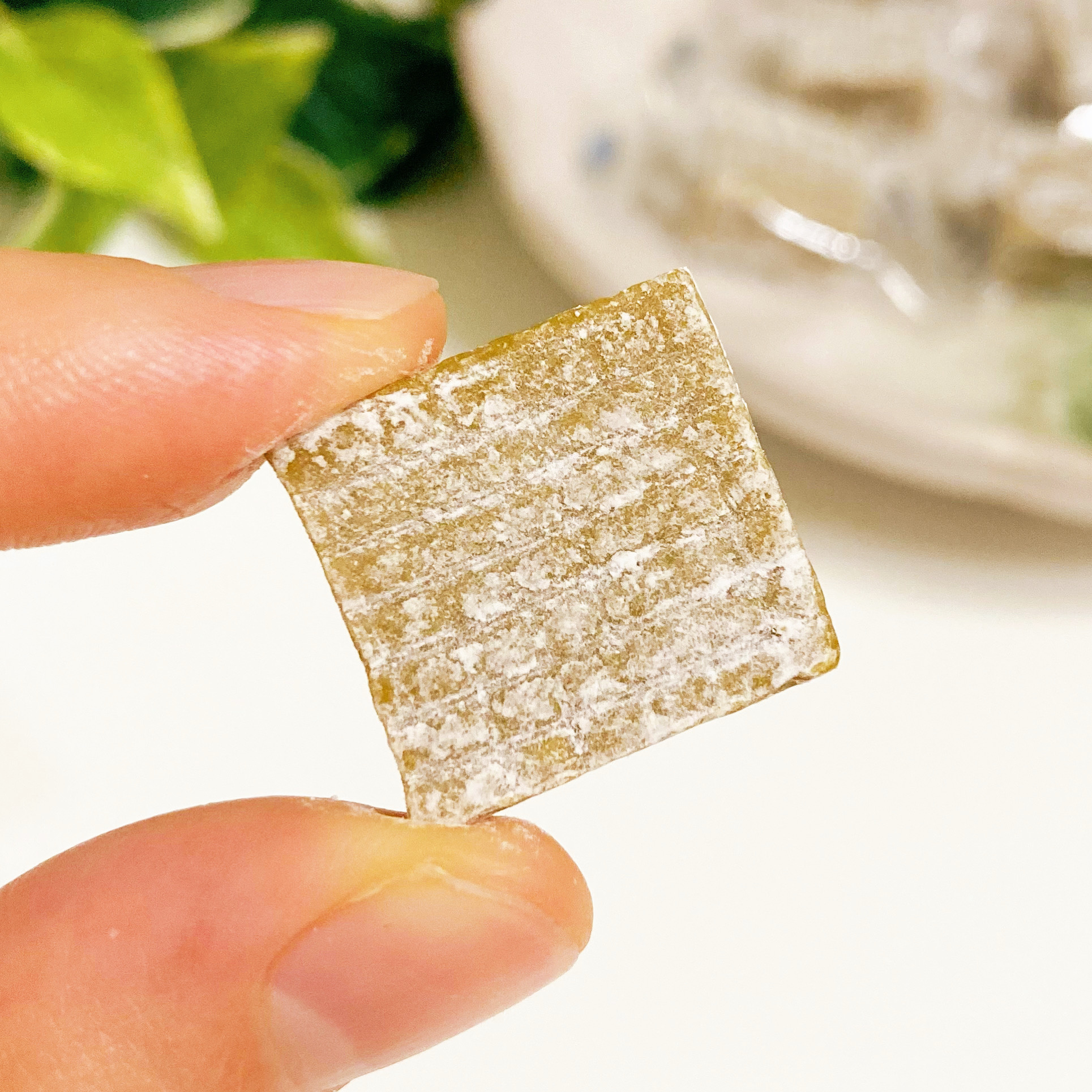 DAISO（ダイソー）のおすすめお菓子「筑豊製菓 福岡抹茶キャラメル 65g」