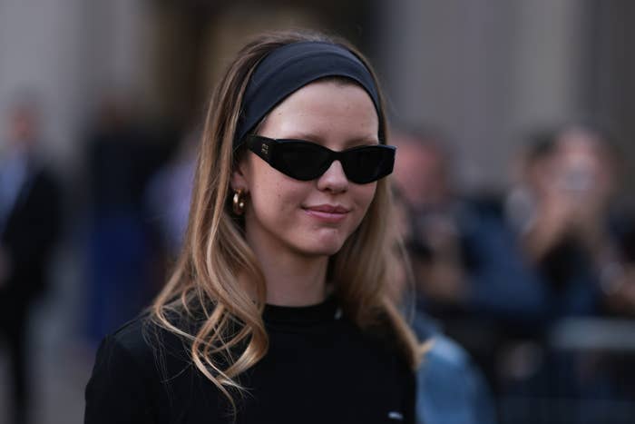 A closeup of Mia in sunglasses