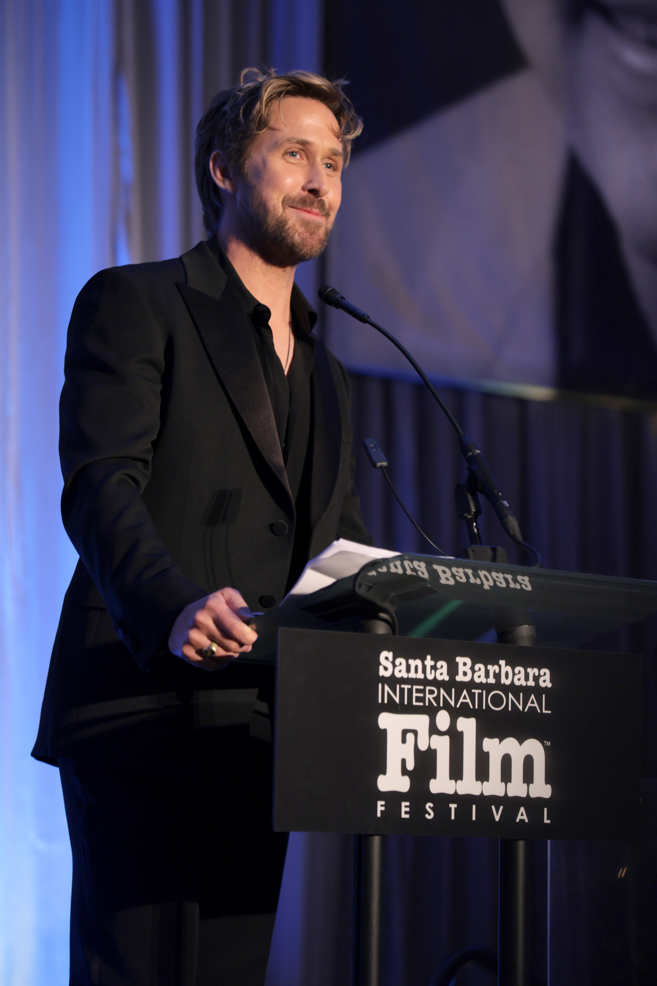 Ryan Gosling accepting his award
