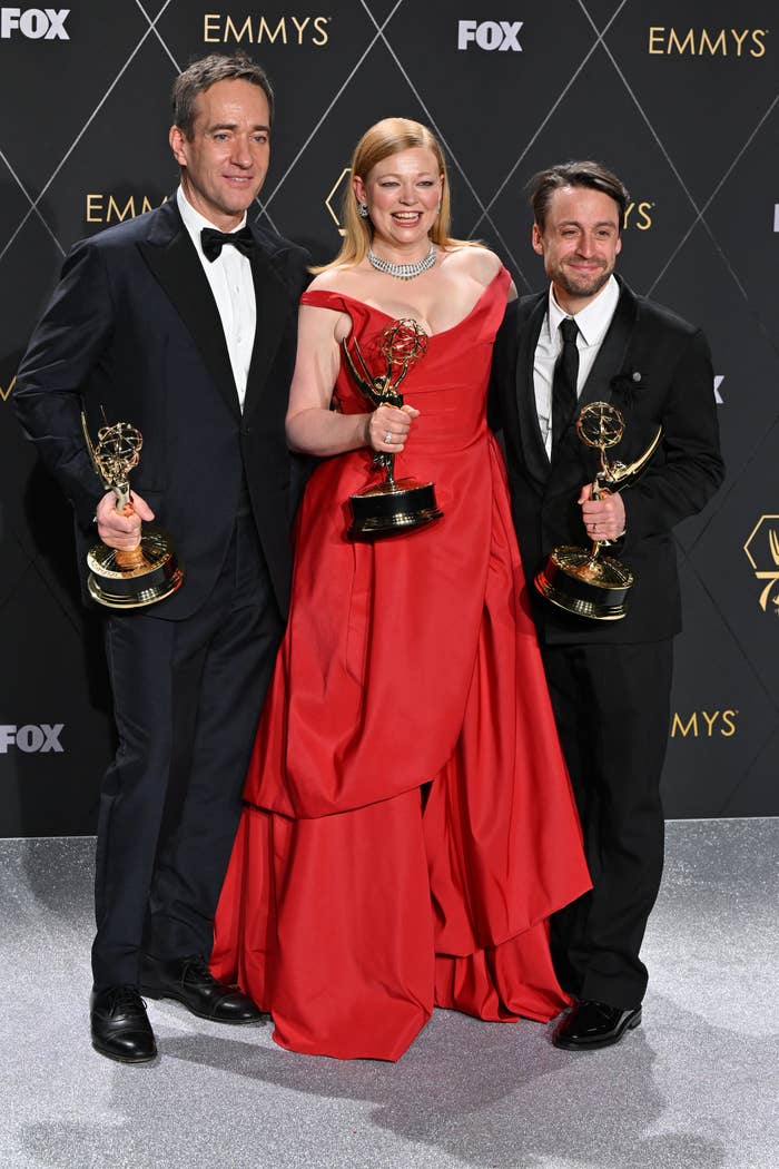 Matthew Macfadyen, Sarah Snooks, and Kieran Culkin holding their Emmys