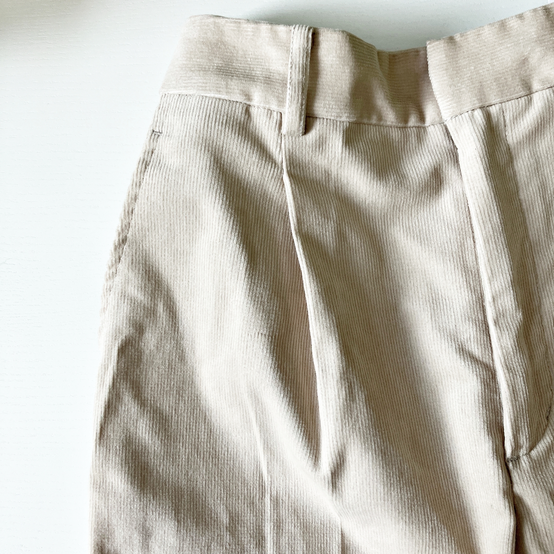 GLOBAL WORK（グローバルワーク）のおすすめボトムス「ウツクシルエットコーデュロイワイドパンツ」