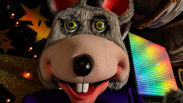 chuck e cheese animatronic character pictured