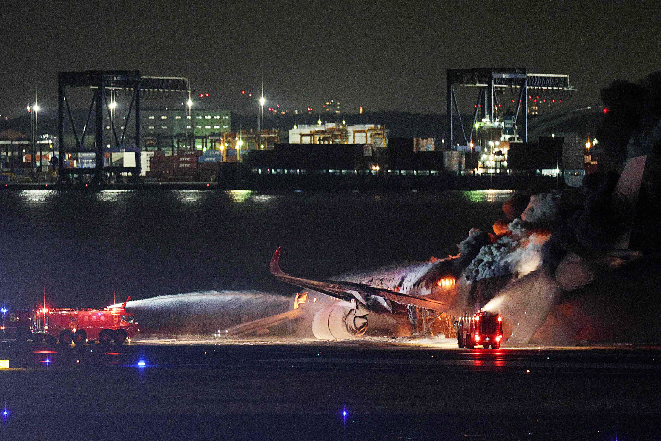 Plabe Rising What We Know About Viral Japan Airlines Plane Catching Fire