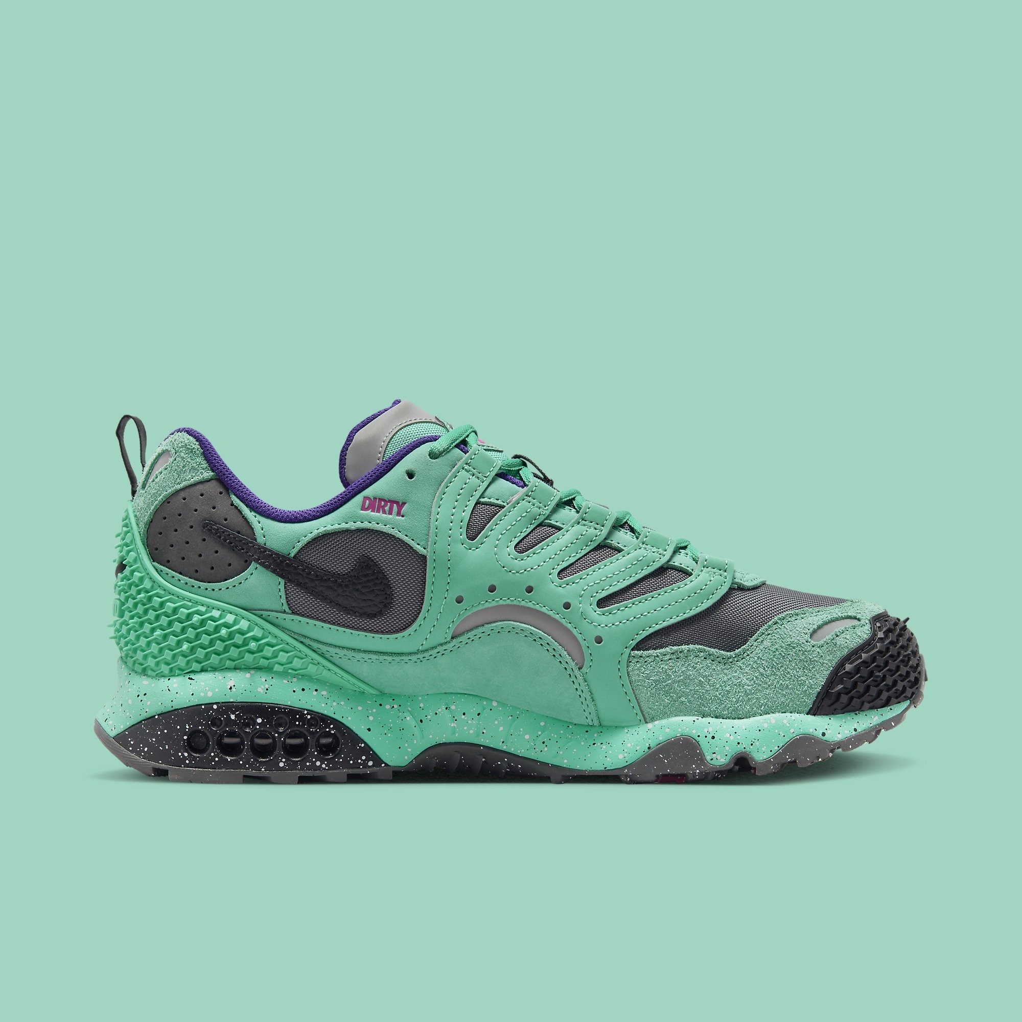 Nike terra humara on sale supreme