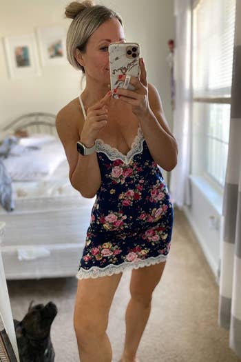 a reviewer wearing the gaffe successful floral print