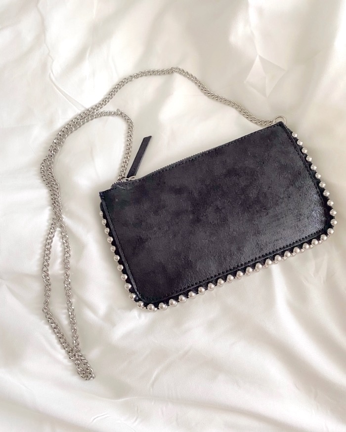 ZARA（ザラ）のおすすめアイテム「スタッズ付きウォレット型ショルダーバッグ」