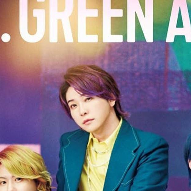 Mrs. GREEN APPLE着用 WHO