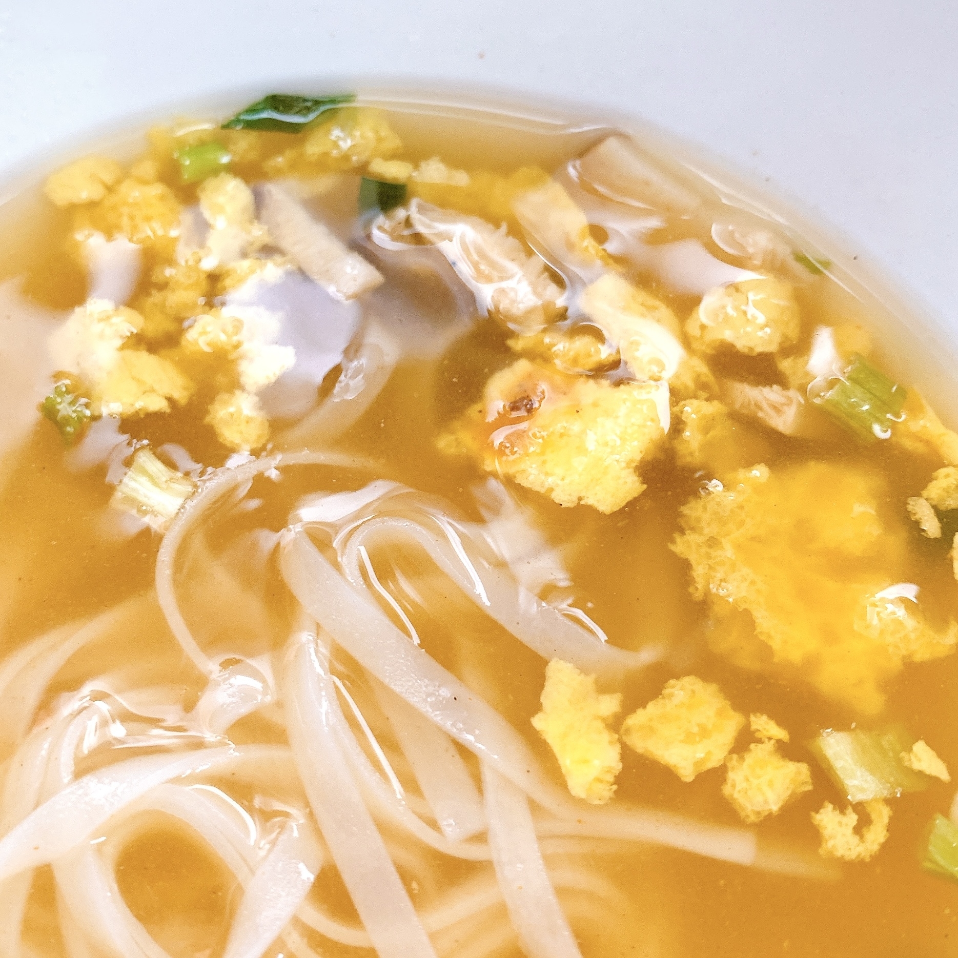 成城石井のおすすめのフード「スープ&amp;amp;フォー サンラータン 5食」