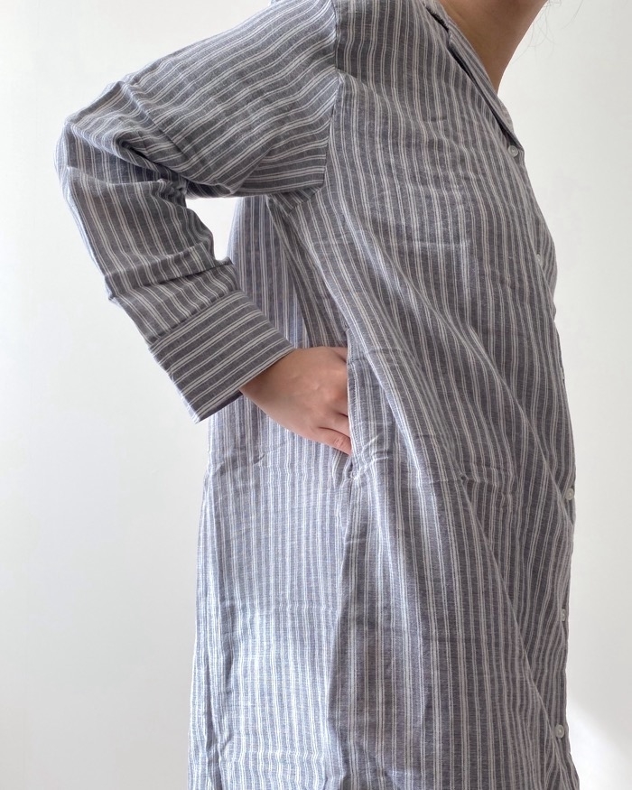 GU（ジーユー）のおすすめルームウェア「オーガニックコットンパジャマワンピース（長袖）ストライプ+X」