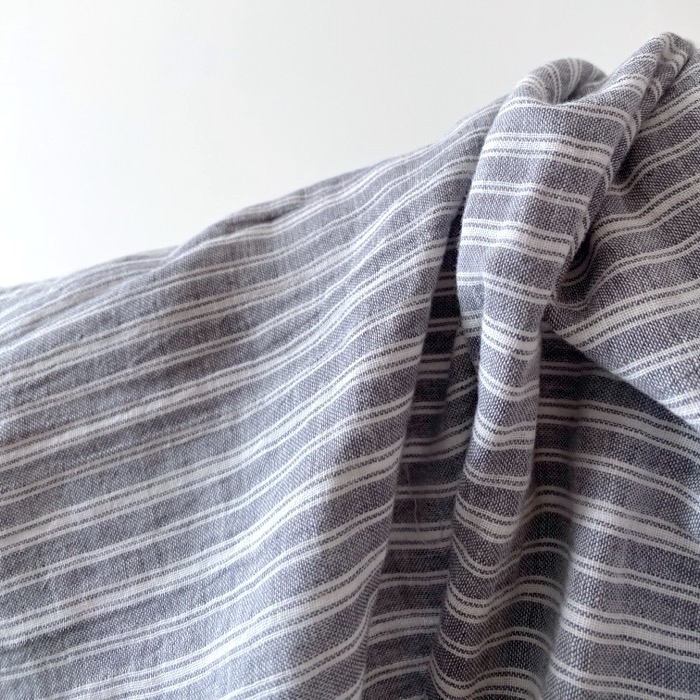 GU（ジーユー）のおすすめルームウェア「オーガニックコットンパジャマワンピース（長袖）ストライプ+X」