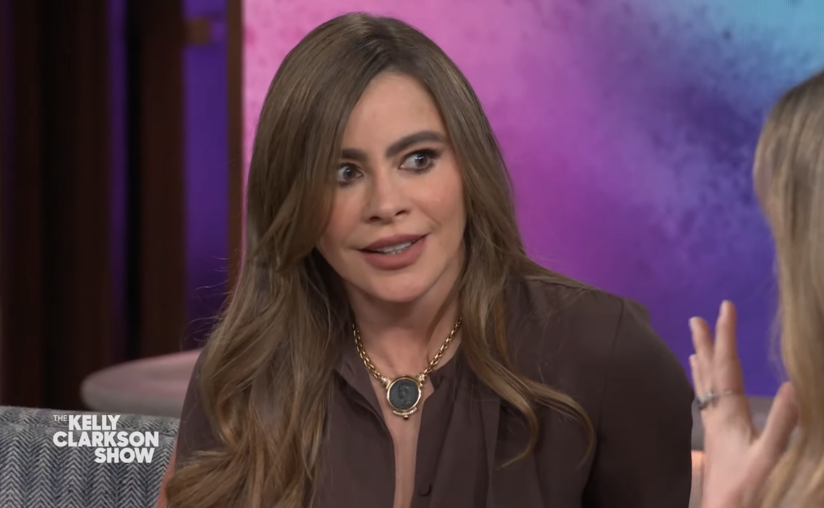 Close-up of Sofía on Kelly's show