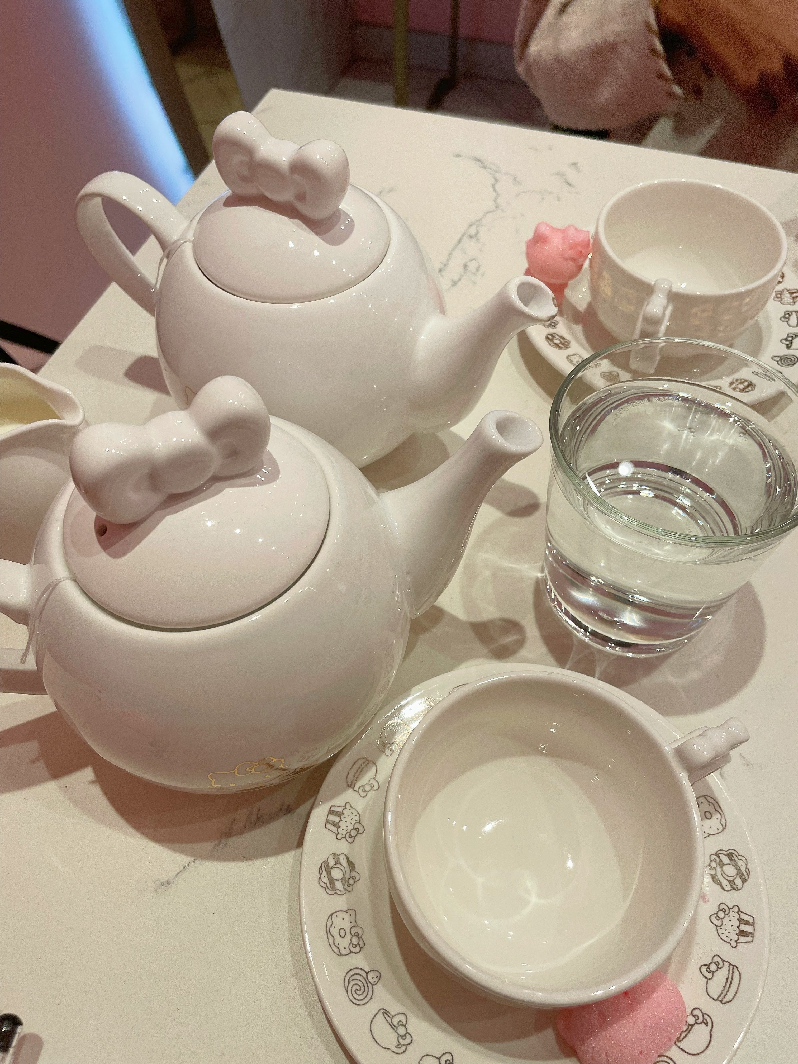 A tea set is spread on the table