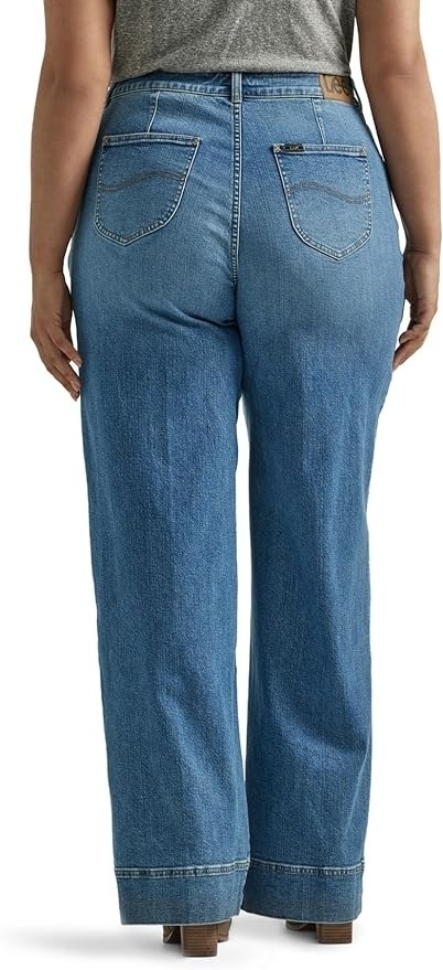 Womens Size Relaxed Fit Jeans