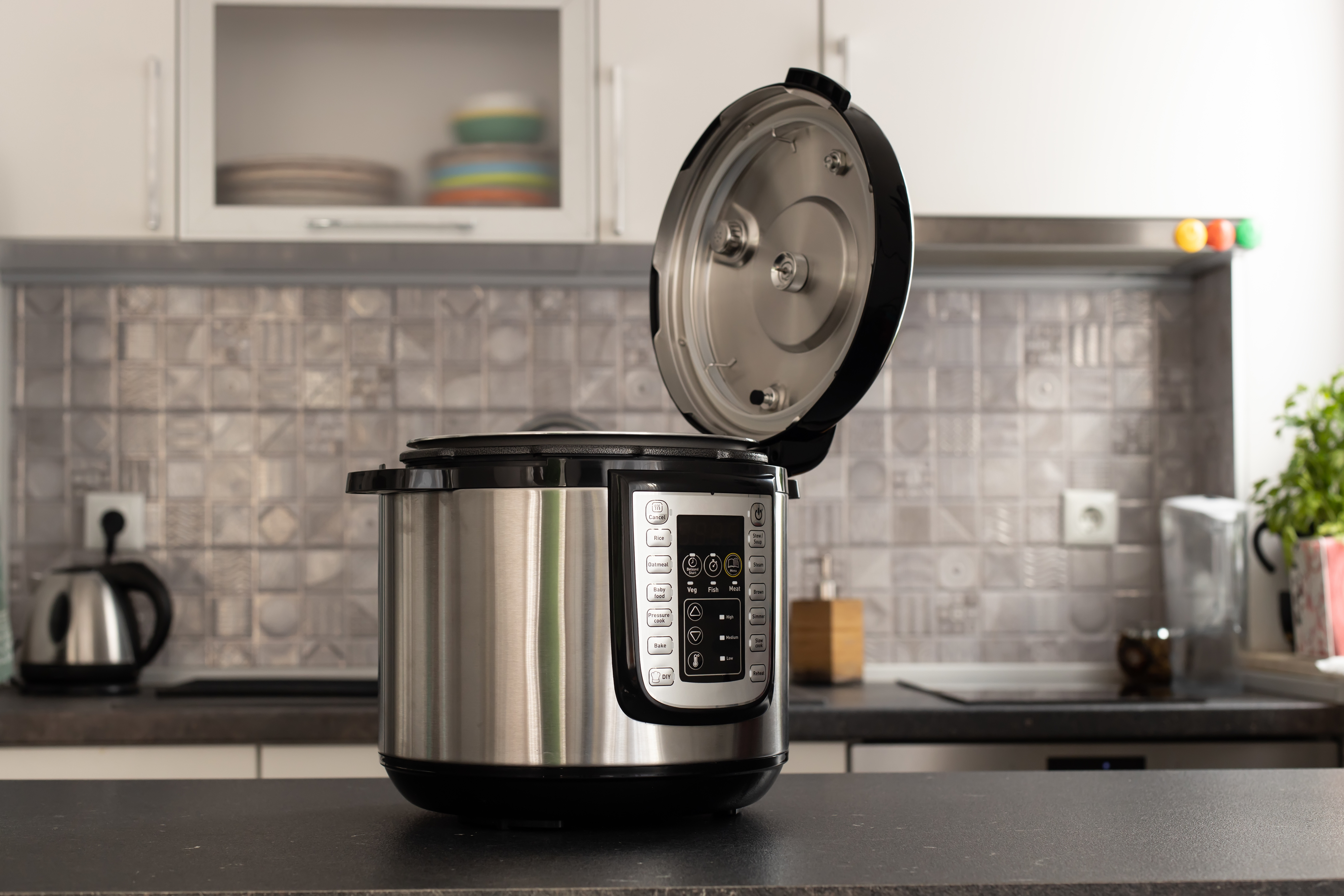 An Instant Pot on a kitchen counter