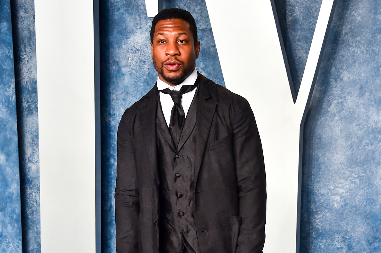 Jonathan Majors When Asked How He’s Doing After Conviction: 'God Is ...