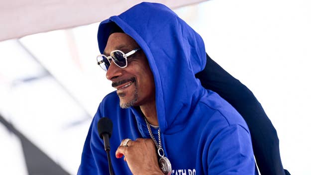 snoop at walk of fame ceremony for charlie wilson