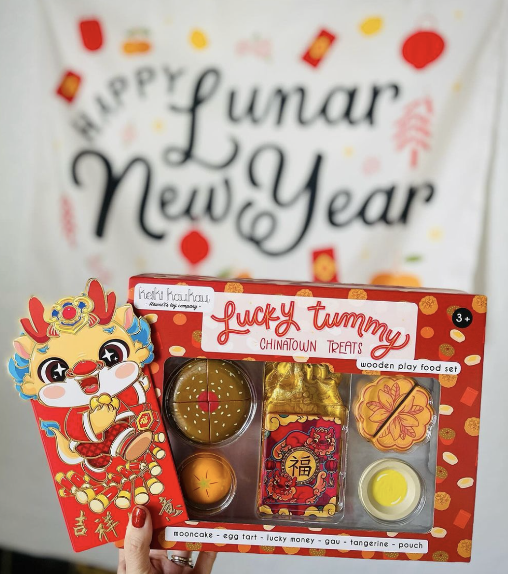 Lucky Tummy toyset with red envelope