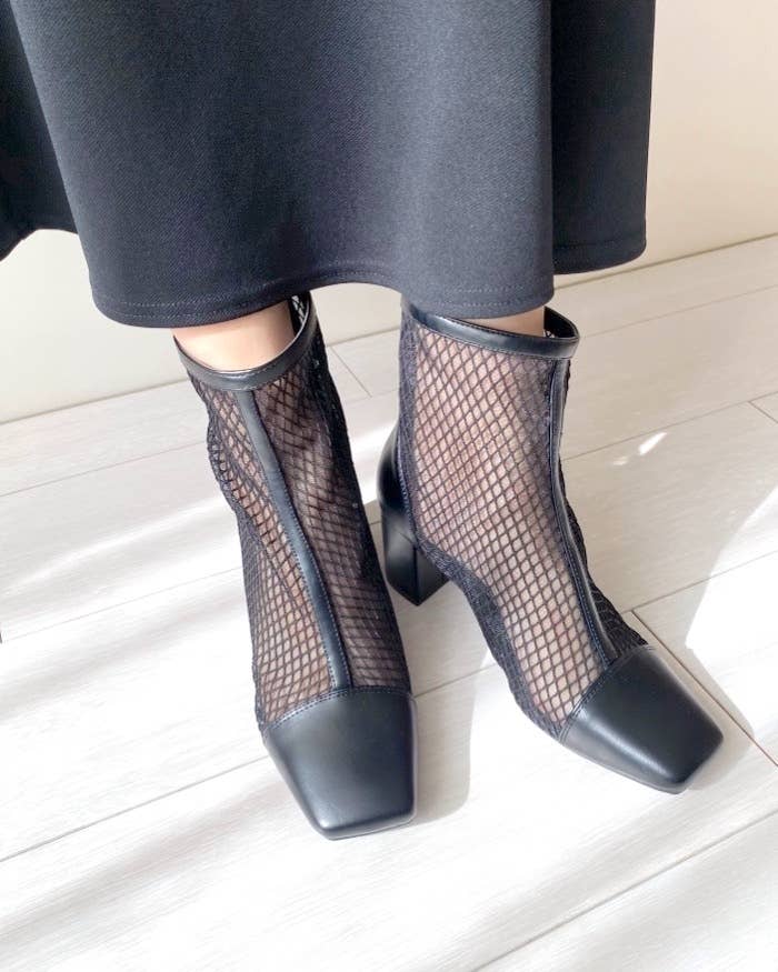 GU（ジーユー）のおすすめのレディースアイテム「シアーブーツ」