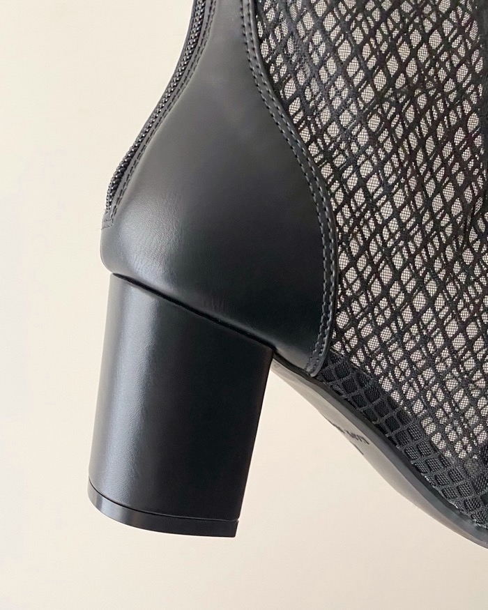 GU（ジーユー）のおすすめのレディースアイテム「シアーブーツ」