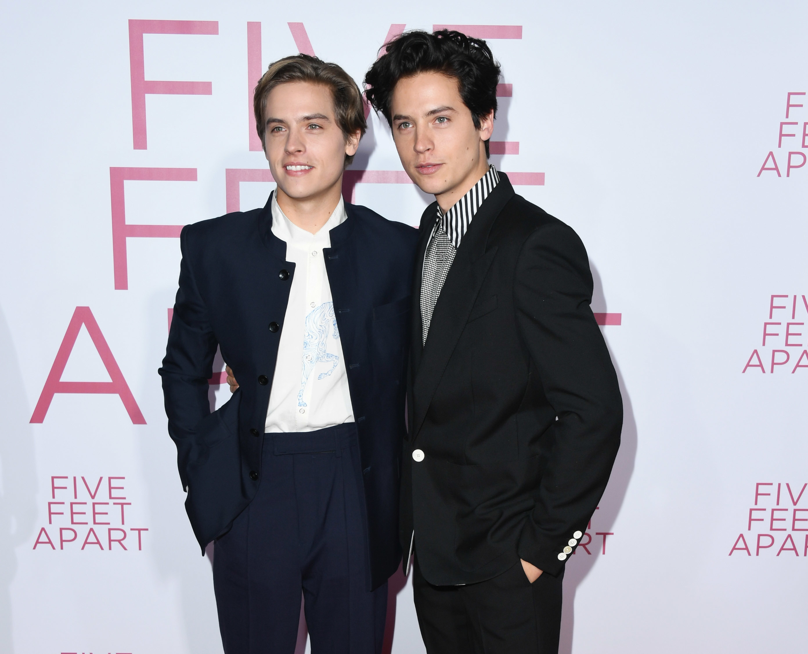 Dylan and Cole Sprouse on the red carpet