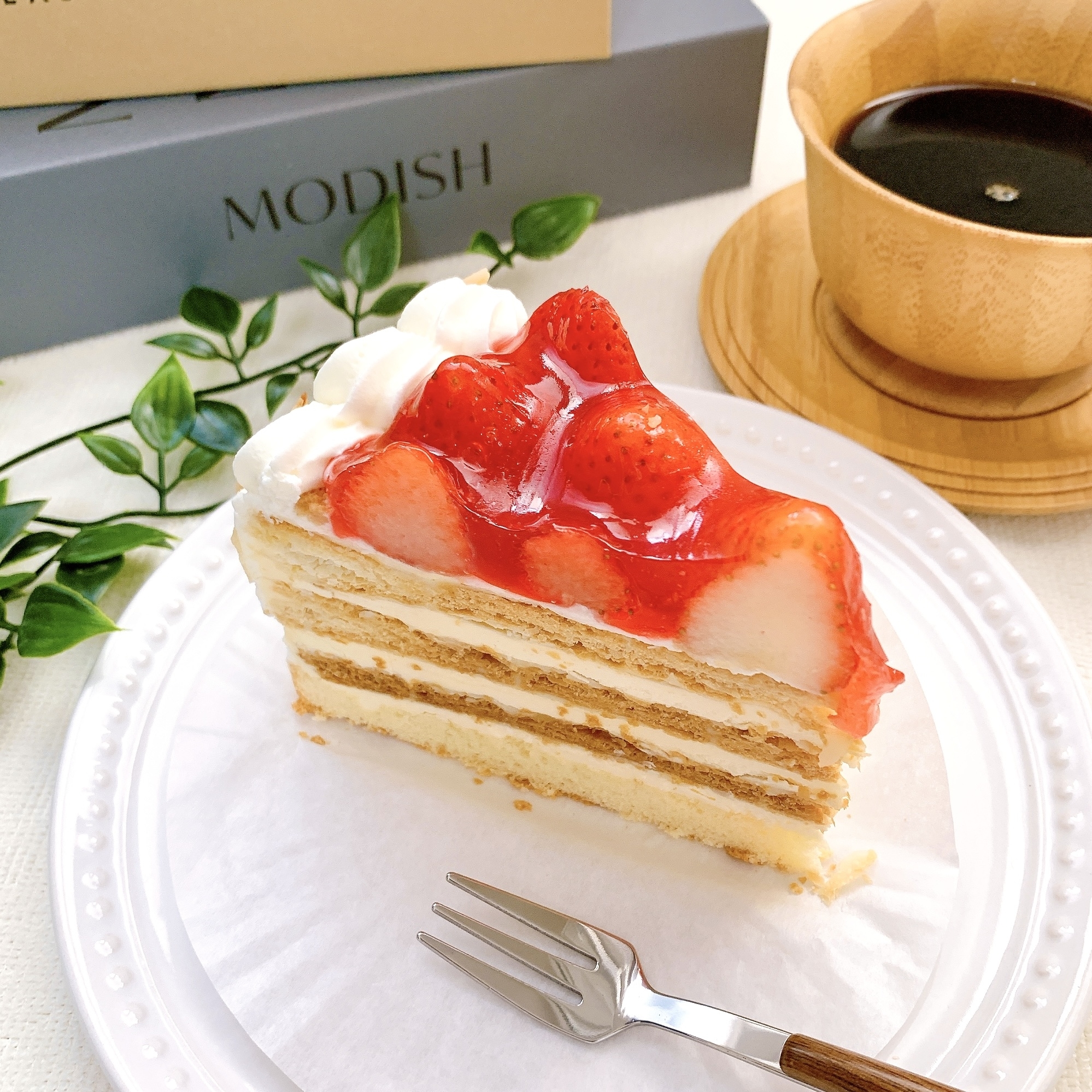 コージーコーナーのおすすめのスイーツ「贅沢ナポレオンパイ~サクサク仕立て~」