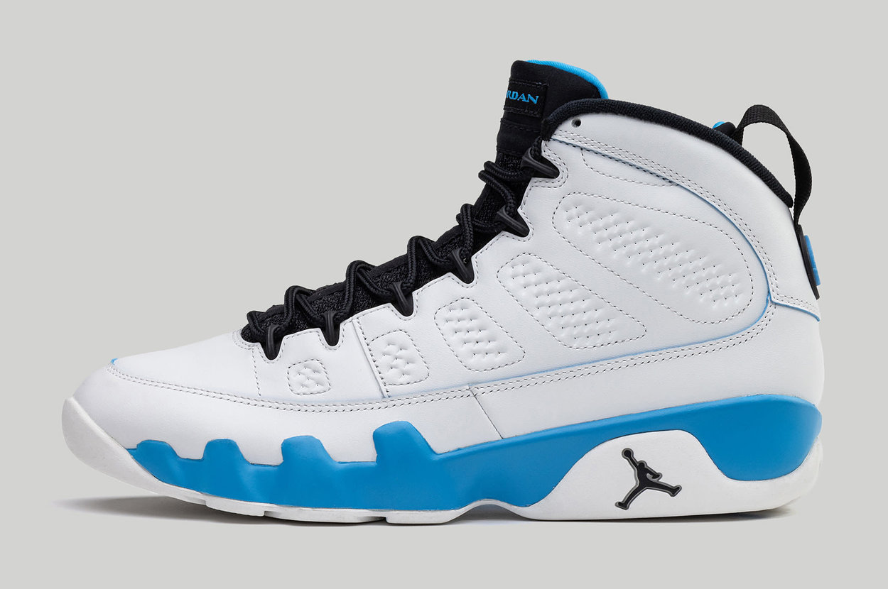 Navy blue hot sale jordans 9