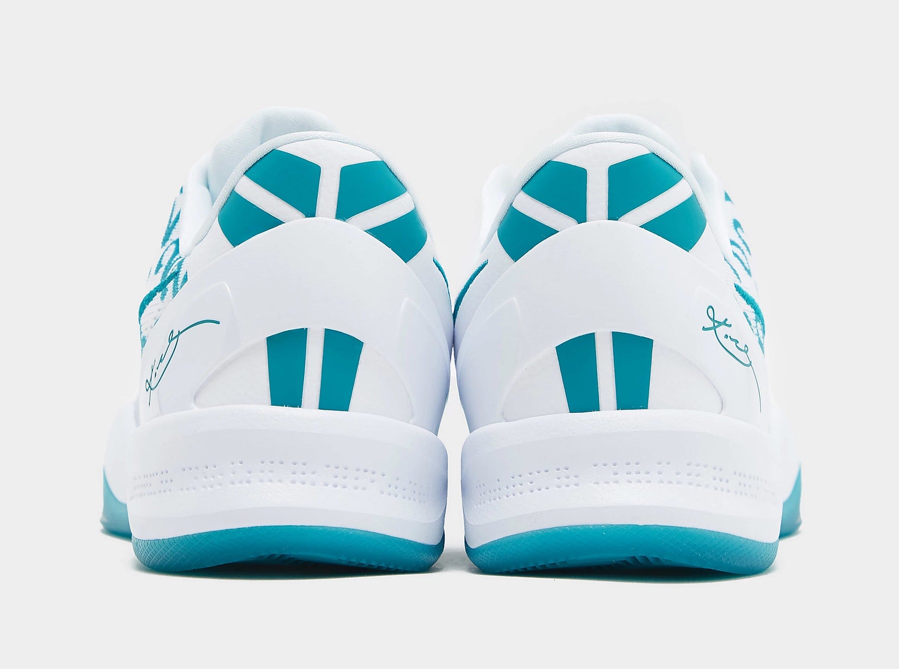 Nike Kobe 8 Radiant Emerald Release Date FQ3549-101 Heel
