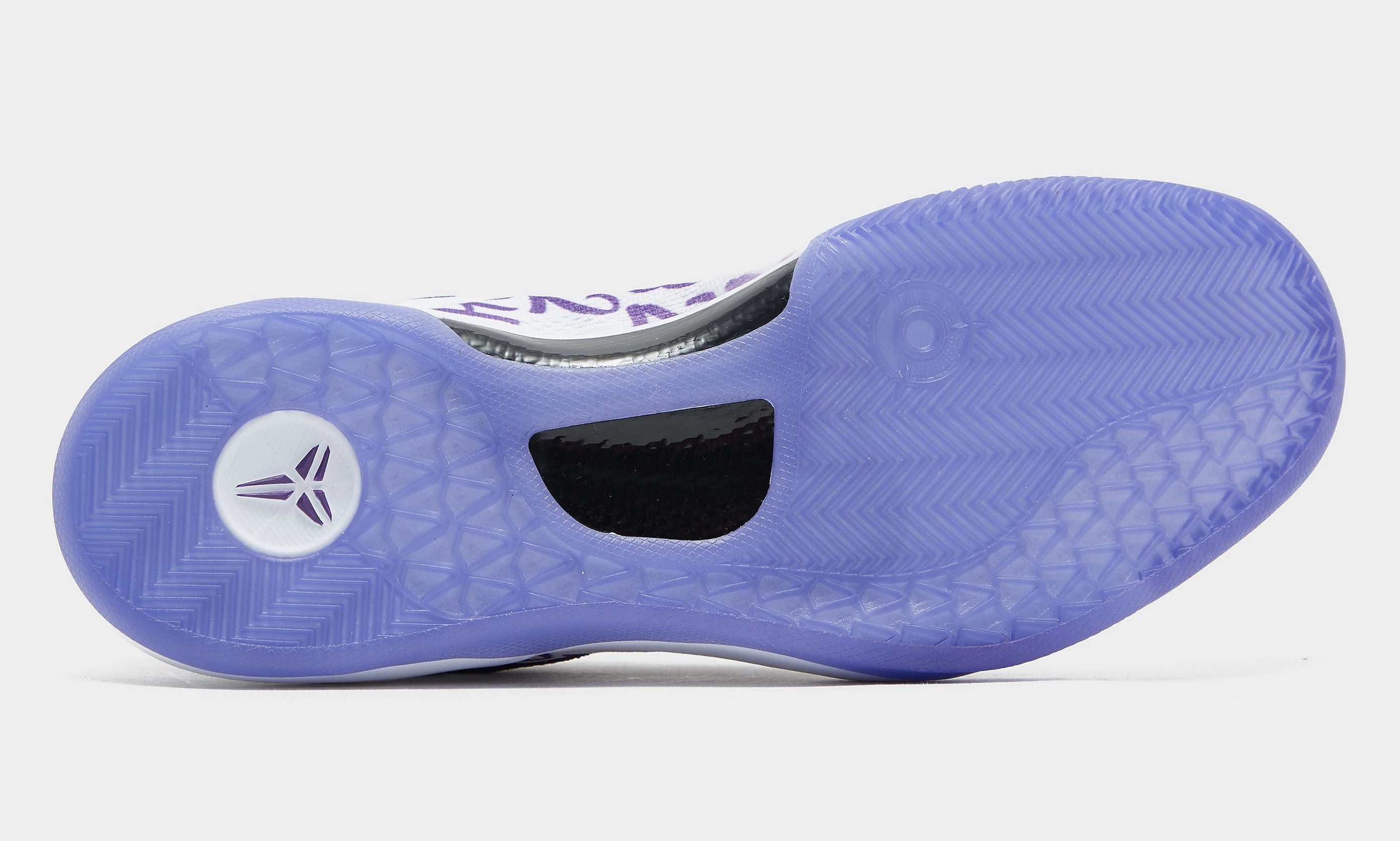Nike Kobe 8 Court Purple Release Date FQ3549-100 Sole