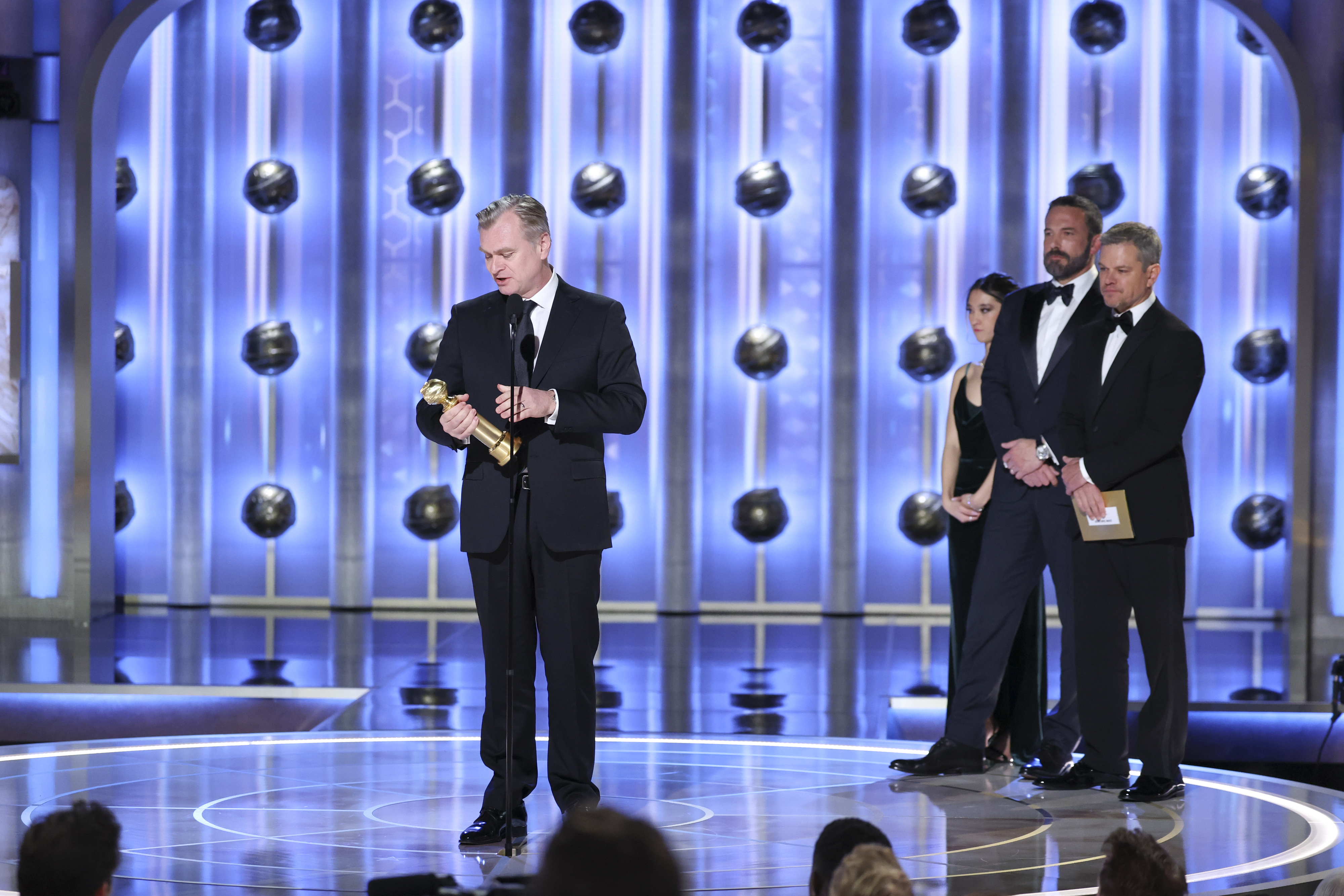 Christopher Nolan accepting his Golden Globe