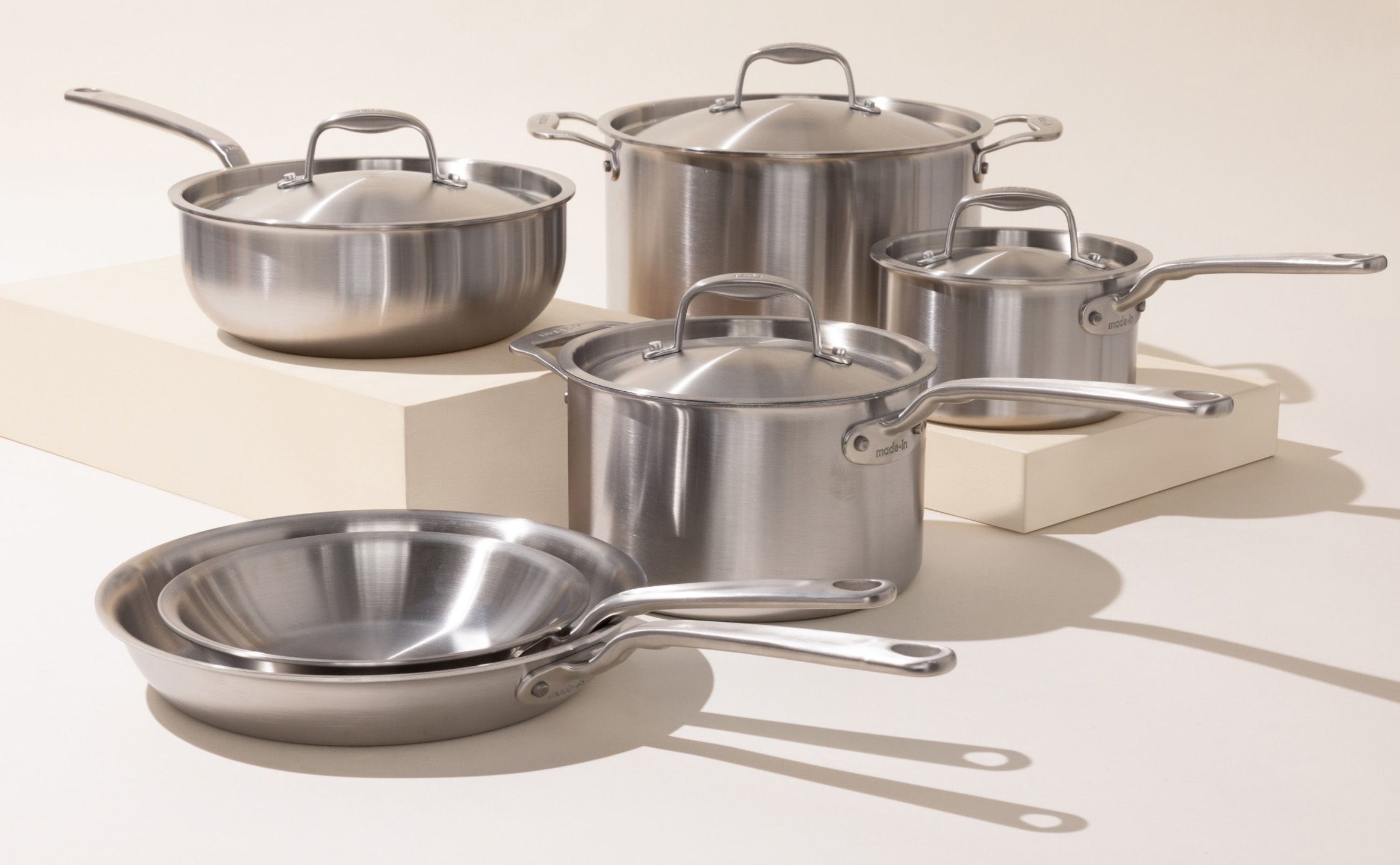 10-piece stainless steel cookware set