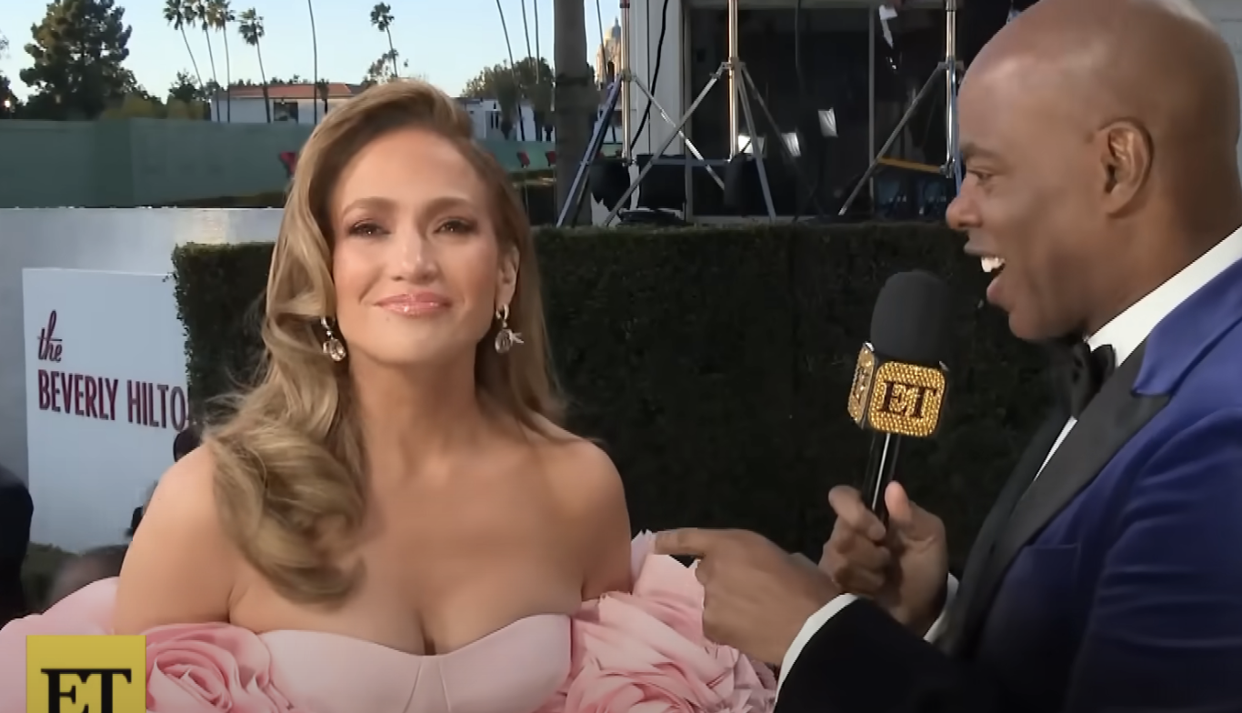 Closeup of Jennifer Lopez being interviewed