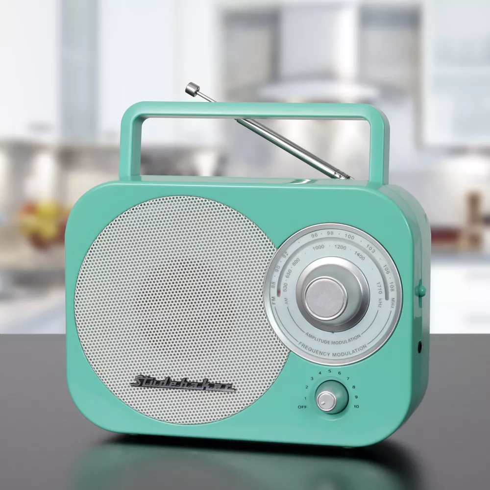 the radio in the color Teal