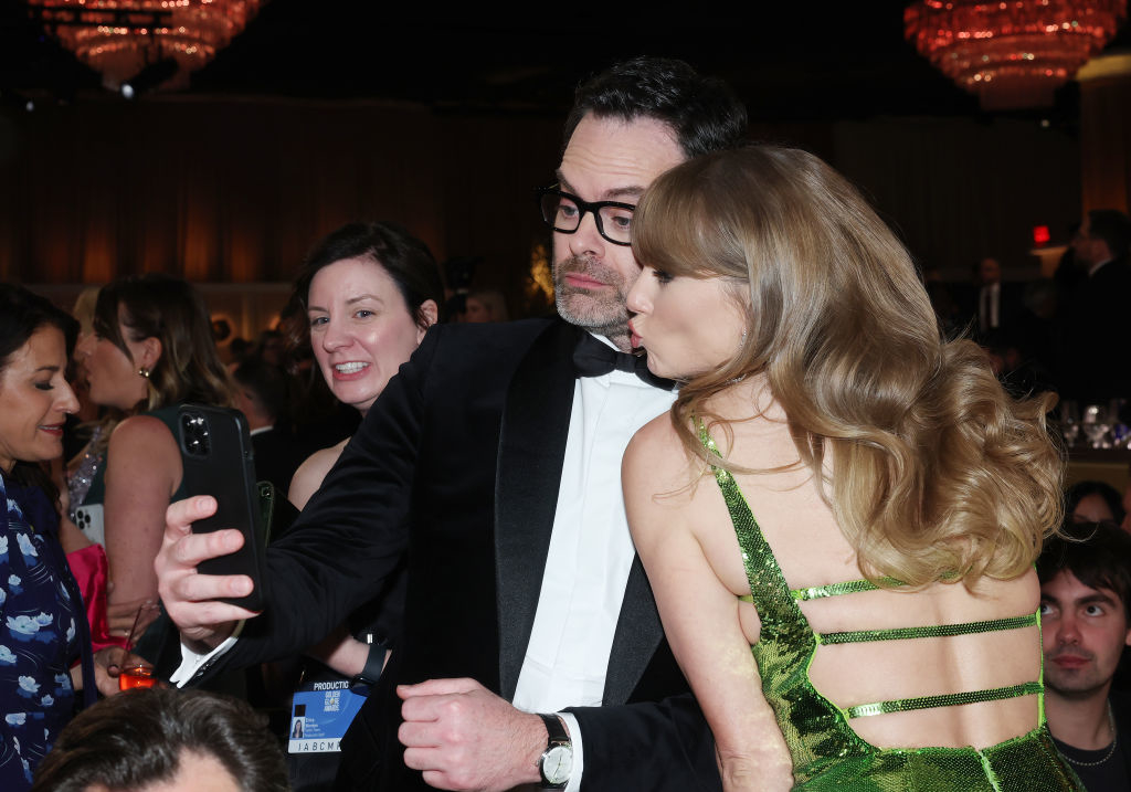 Bill Hader and Taylor Swift taking a selfie
