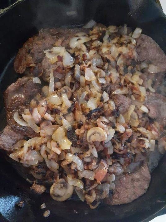 Fried liver and onions